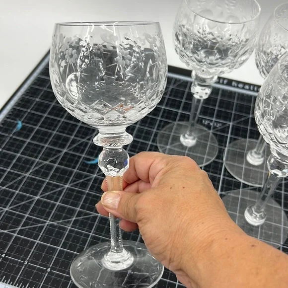 Rogaska Crystal Cut Balloon Gallia Wine
Hocks/Goblets Set of 4 Vintage RARE - Picture 16 of 17